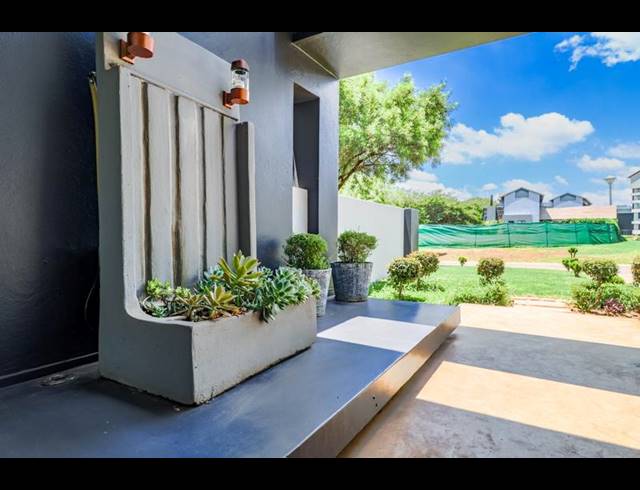 3 BEDROOM HOUSE FOR SALE IN COPPERLEAF ESTATE